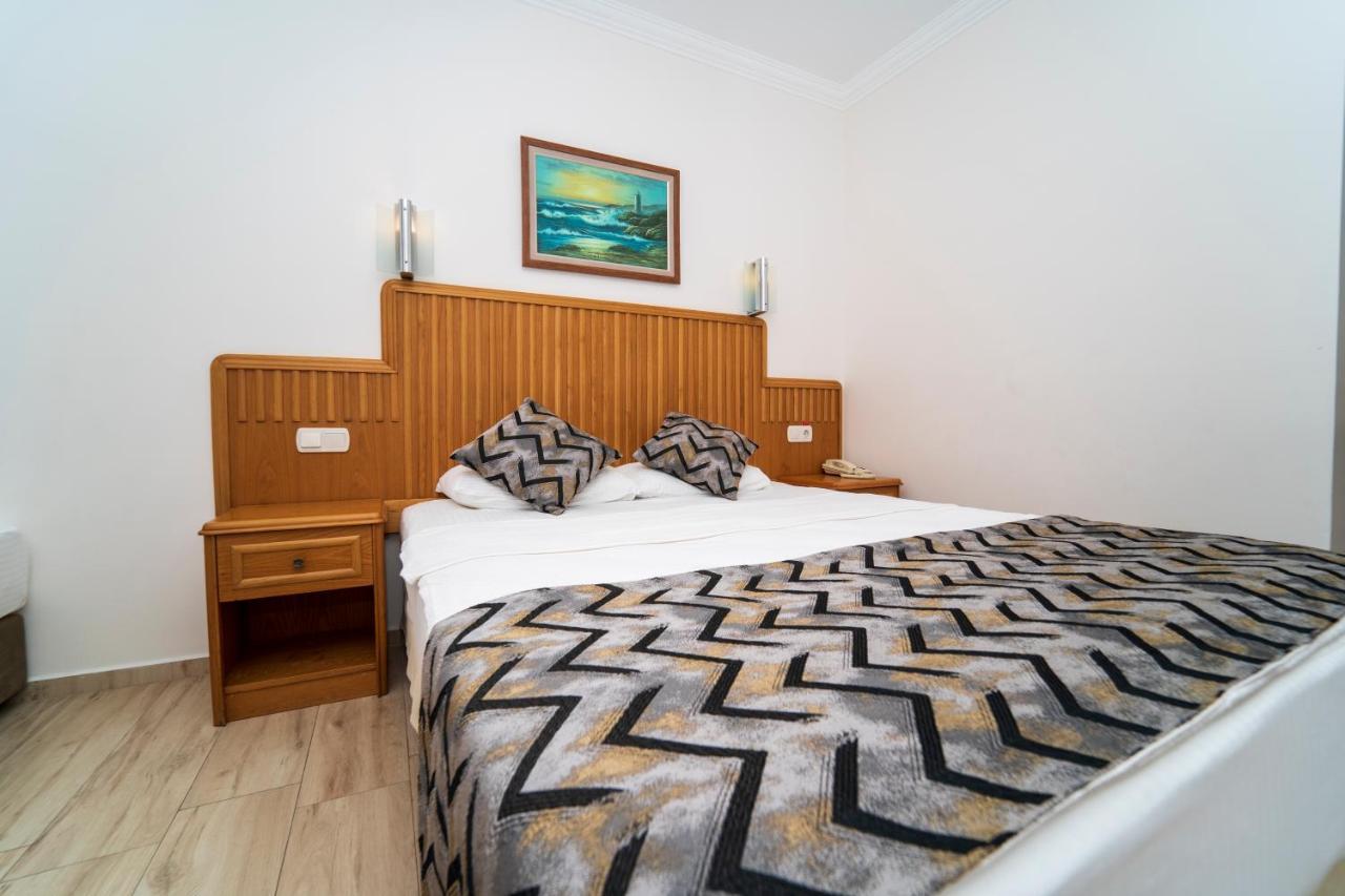 Belcehan Hotel Oludeniz Bagian luar foto