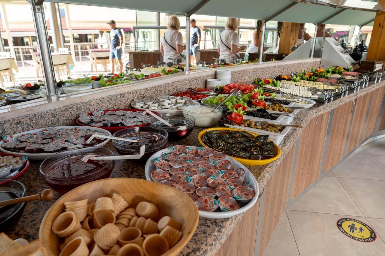 Belcehan Hotel Oludeniz Bagian luar foto
