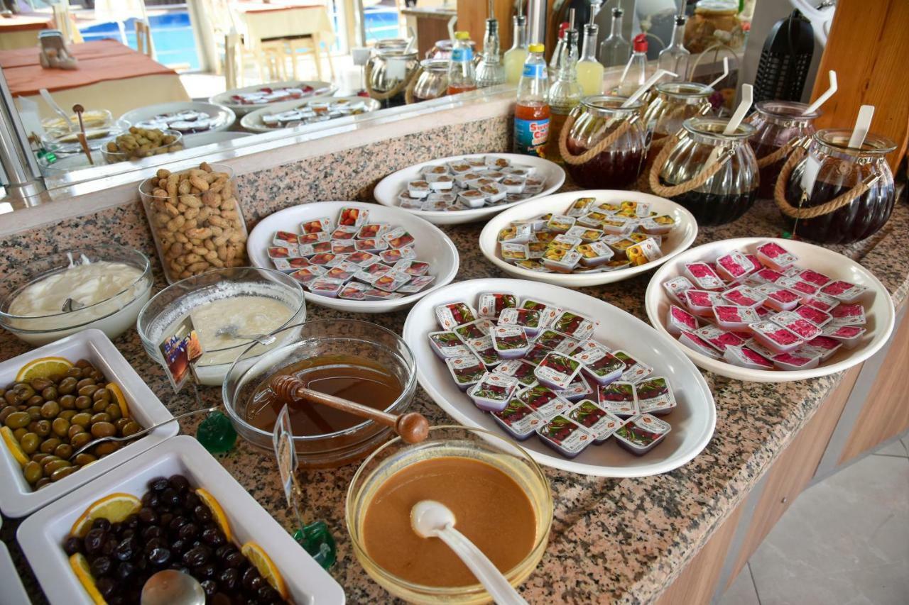 Belcehan Hotel Oludeniz Bagian luar foto